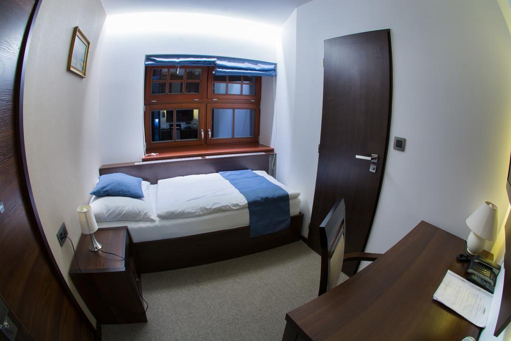 Hotel Slunny Dvur Jeseník Buitenkant foto